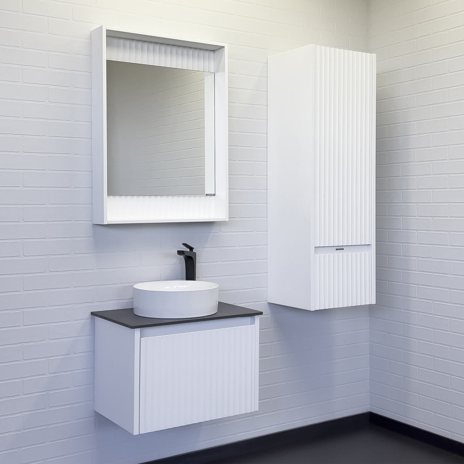 Шкаф-колонна Comforty Марсель-40 белая матовая