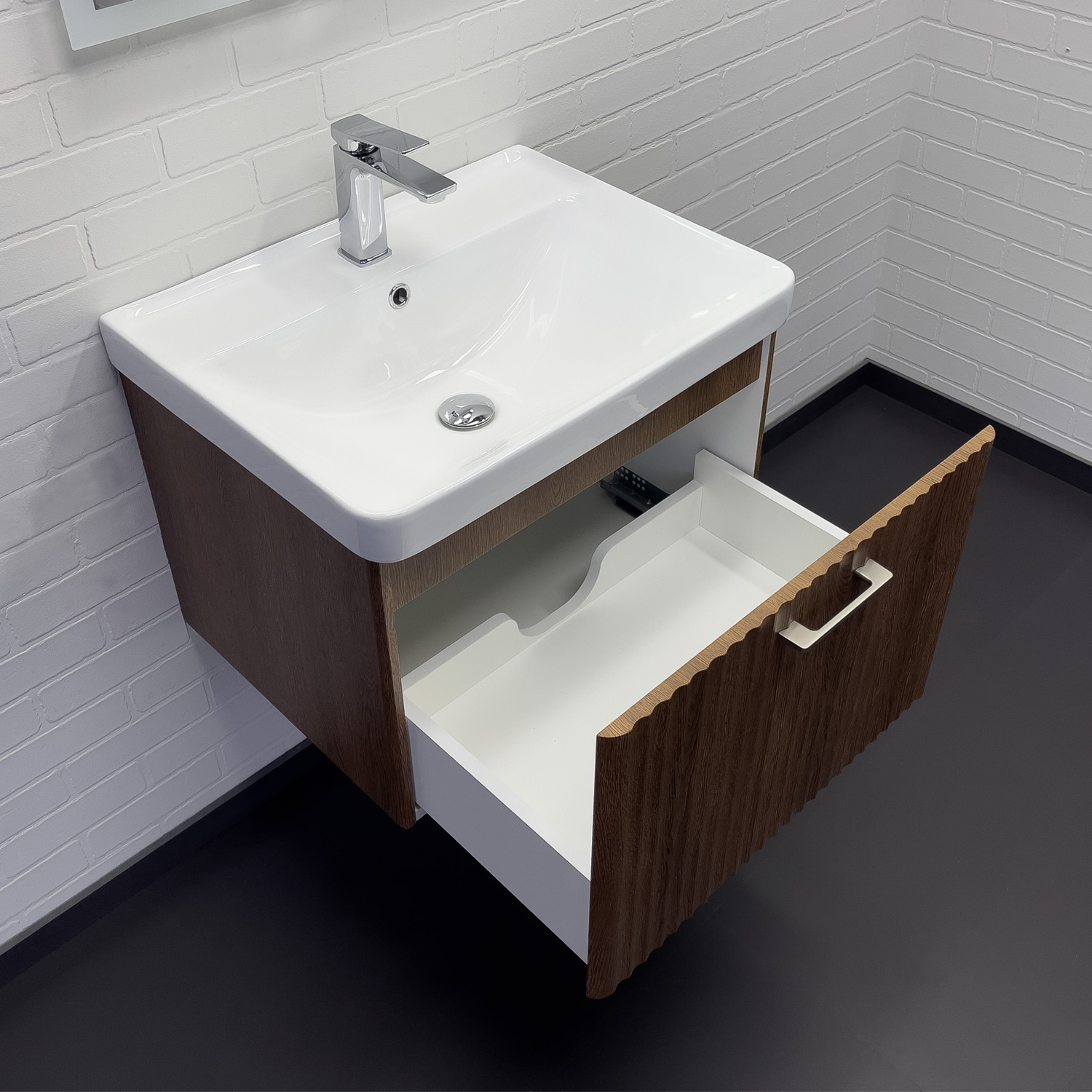 Тумба-умывальник Comforty Ангара-60П дуб темно-коричневый с раковиной 4460