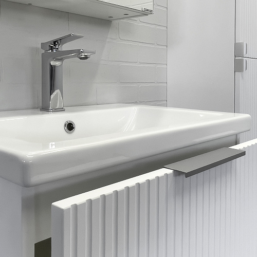 Расширение коллекции мебели для ванной комнаты Comforty Лима.